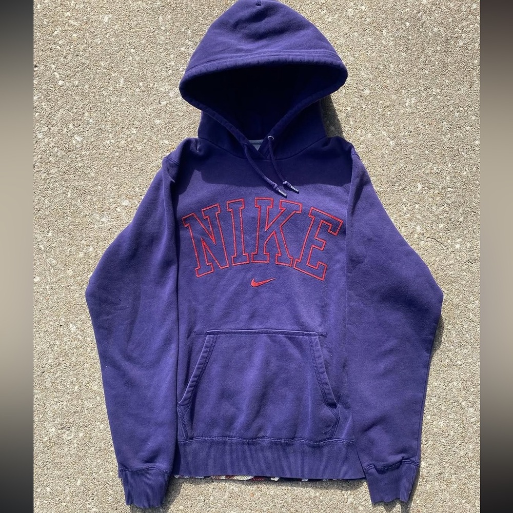 Vintage Nike Purple Embroidered Logo Hoodie Medium Fits Small Y2K